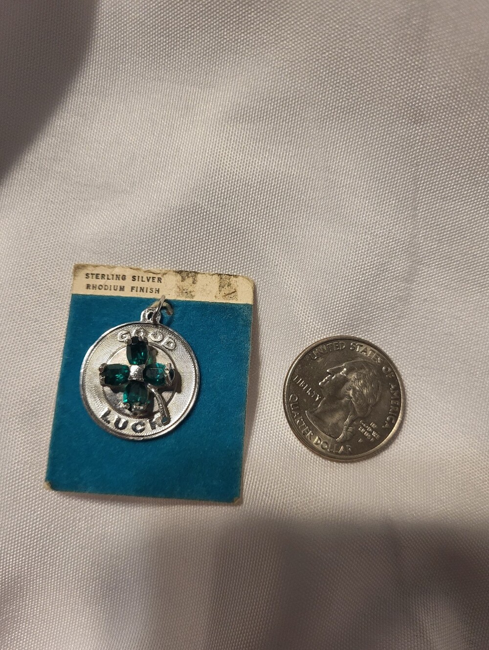 NWOT Vintage Sterling Silver 'Good Luck' Clover Pendant with Green Gemstones
